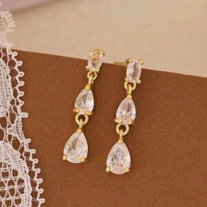 🛑Final price🛑Elegant Gold and Silver Drop Earrings